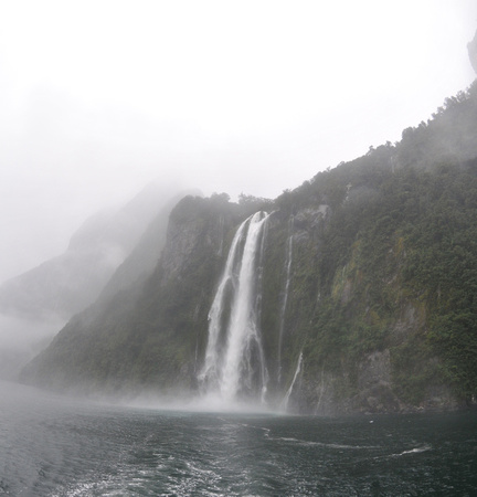 Milford Sound, Fiordland, South Island, New Zealand
